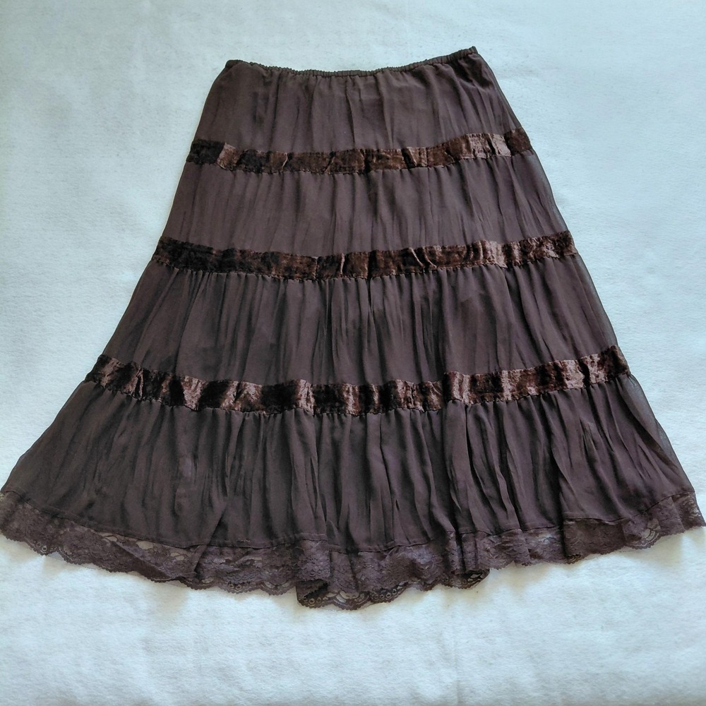 VTG Y2K MIXIT Woman Tiered Velvet Lace Skirt 1X Brown Hem Boho Midi Whimsigoth